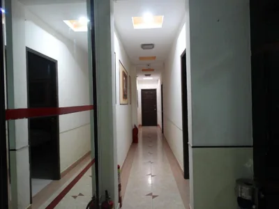 스탠다드 더블룸 — Thuong Hai Hotel